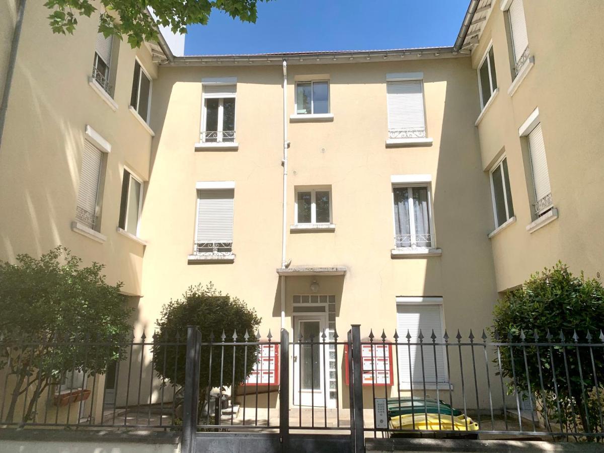 Magnifique Appartement T2 Aux Portes De Paris Cachan Exterior foto